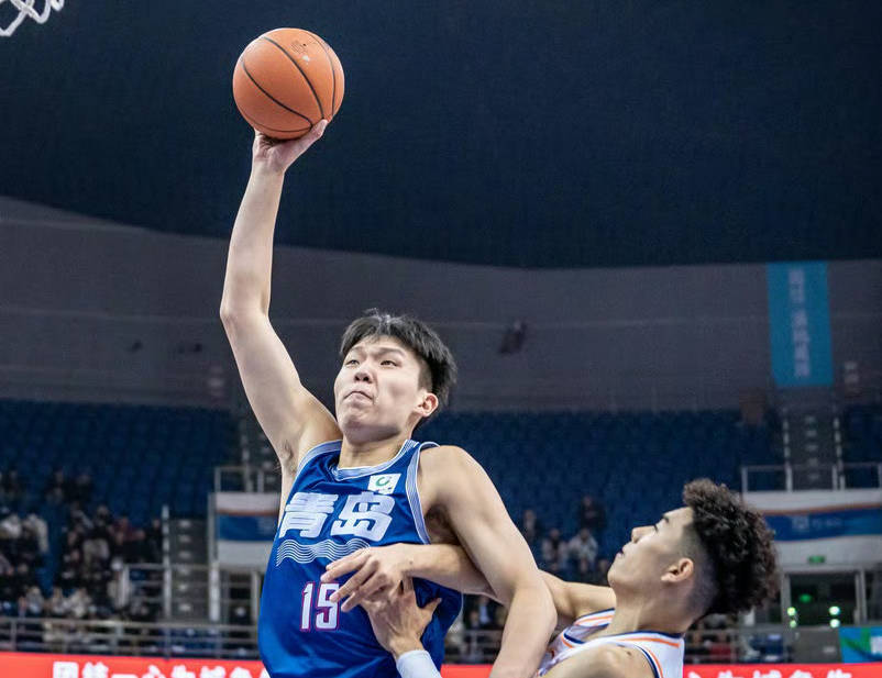 男篮:打服NBA球探！男篮新内线选秀行情大暴涨男篮，排名飙升31位首进二轮