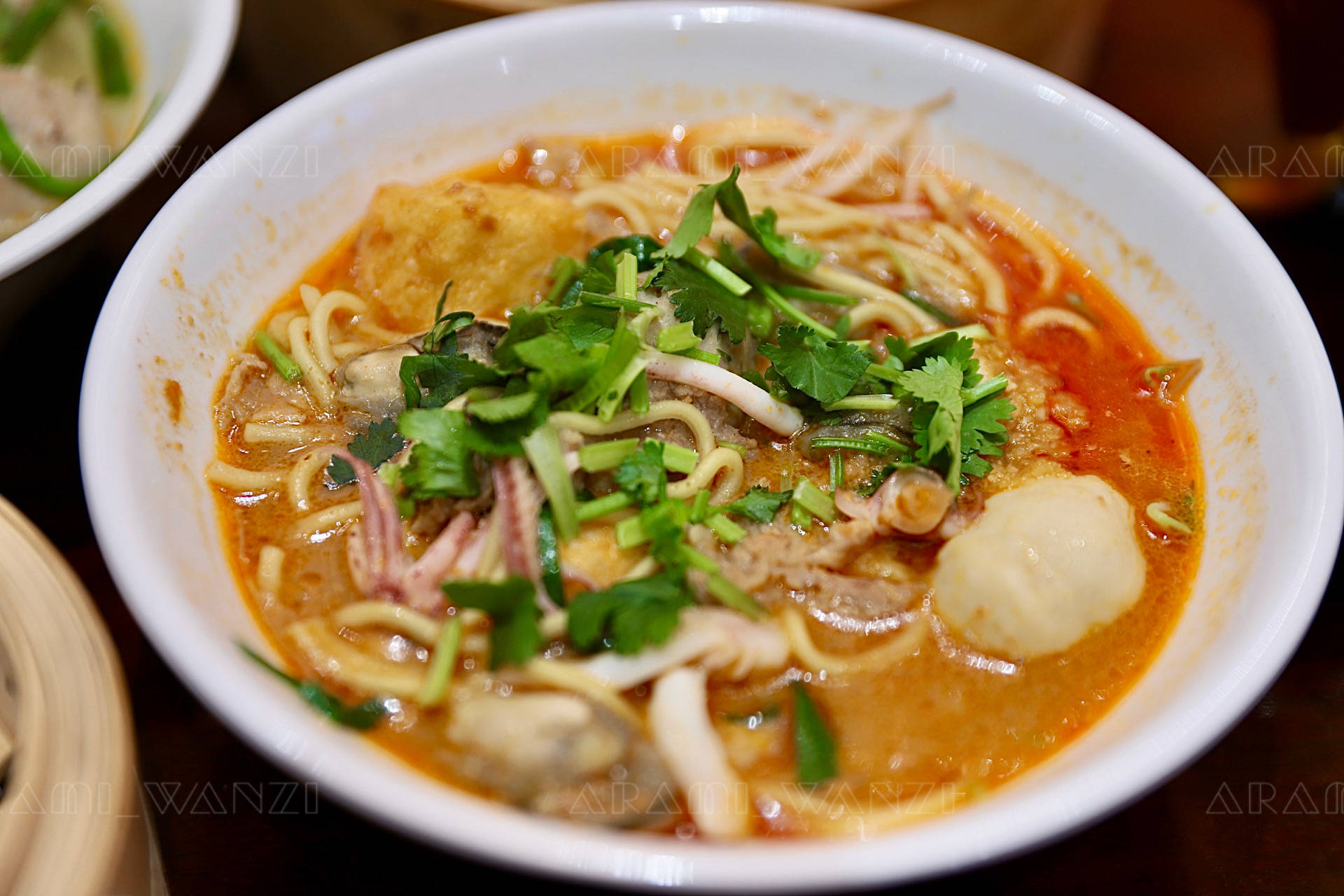 美食:曾厝垵美食新地标美食，一站式体验厦门民俗文化和地道闽南小吃