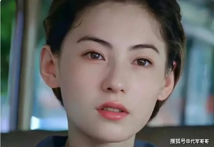 娱乐:盘点娱乐圈12位“名品鼻”女星娱乐，看看谁最迷人？