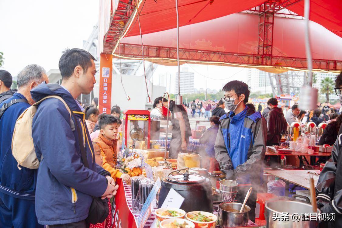 美食:图集 | 逛花市品美食看表演——2024文华迎春花市人潮涌动