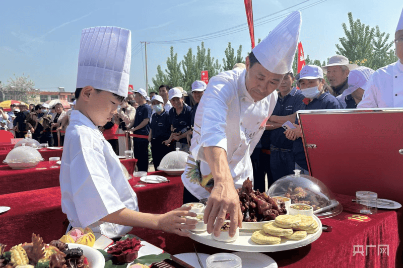 美食:山东新泰市 ：美食“爆”点撬动全城文旅新“支”点