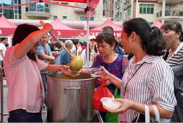 美食:品风味美食美食，享美妙时光！田寮社区这个美食节人气“爆棚”