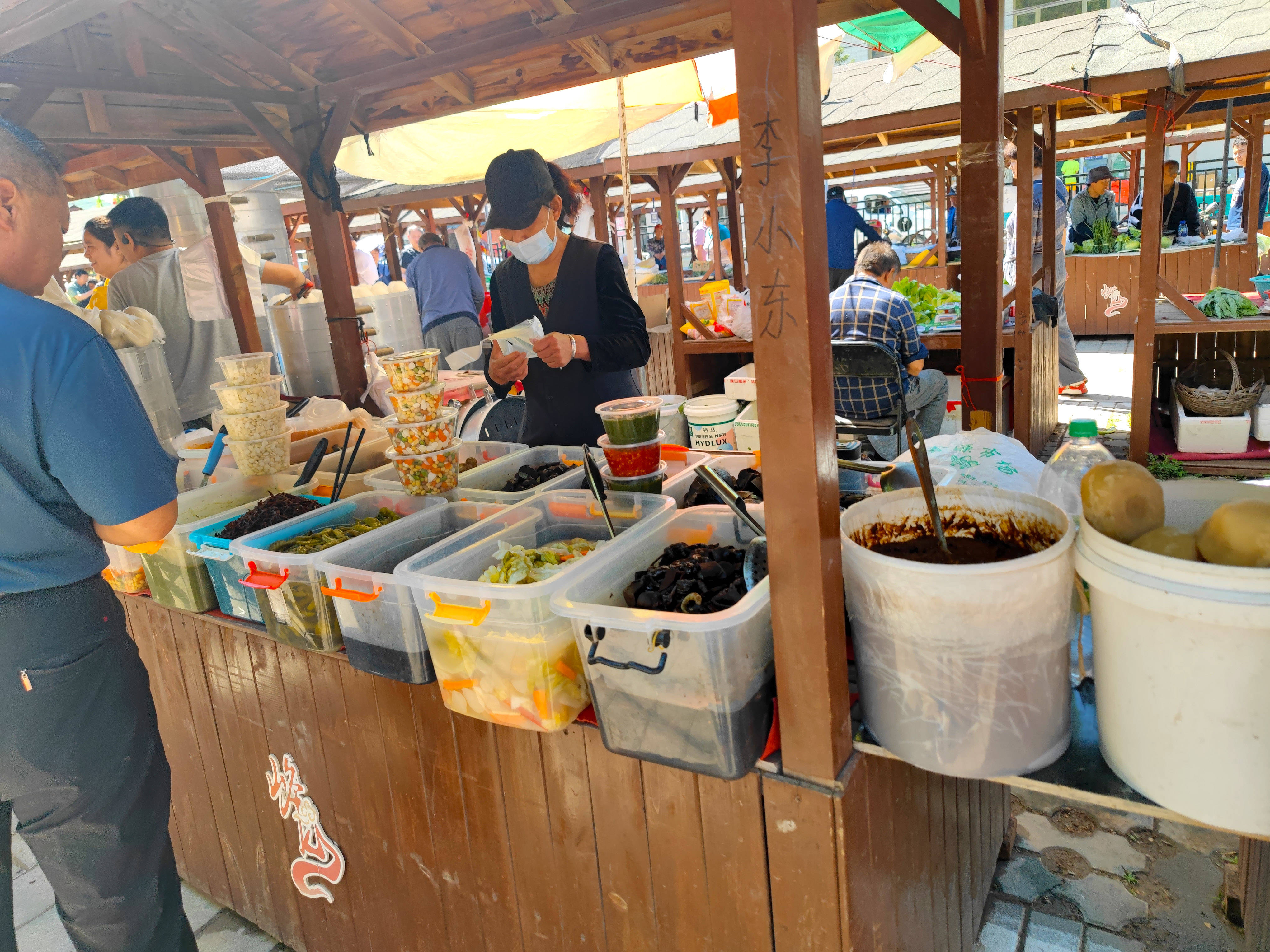 美食:北京这里太热闹了美食，游山玩水逛大集，畅享各种美食