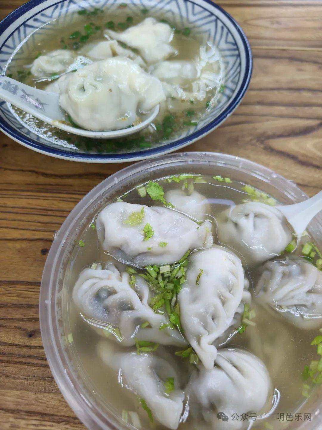 美食:三明很热闹的美食街美食，现在是这样的